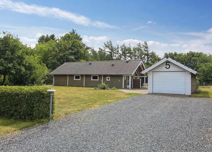 Sanna - 30km From The Sea By Interhome *